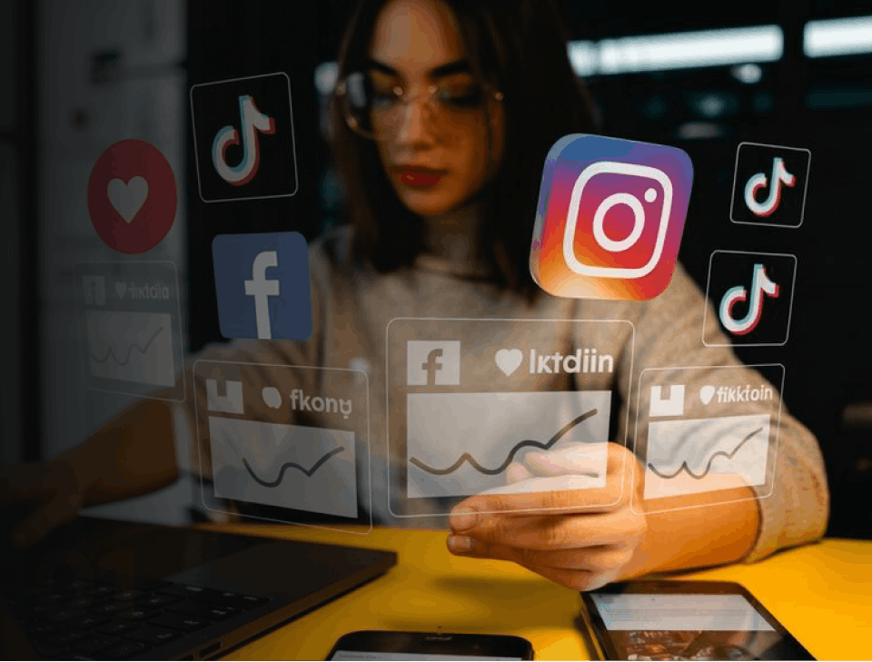 Content Marketing Service Lens and Light Media